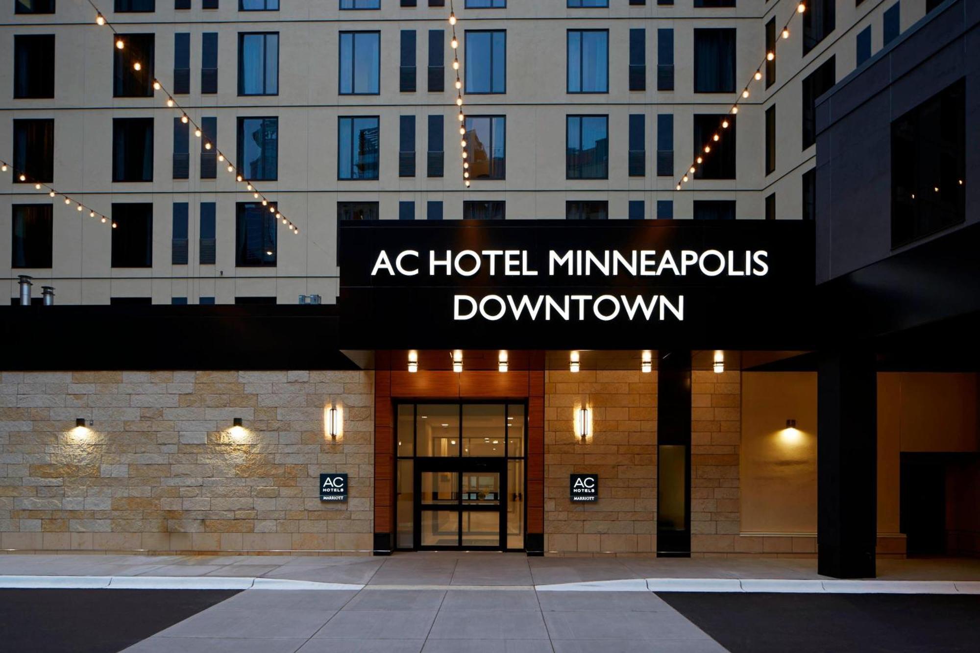 Ac Hotel By Marriott Minneapolis Downtown Exterior foto